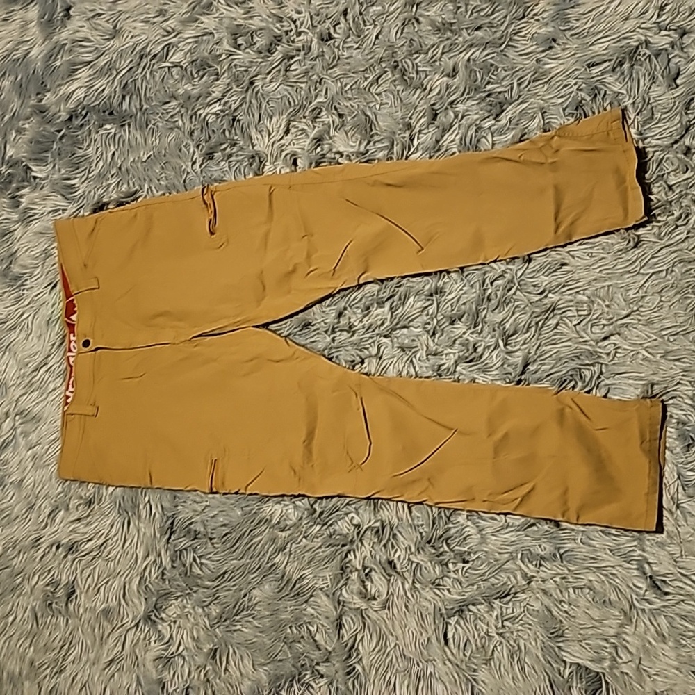WRANGLER mens NWOTS 96% Nylon, 4% Spandex!! Very Nice dress pants!!! SZ 40/32